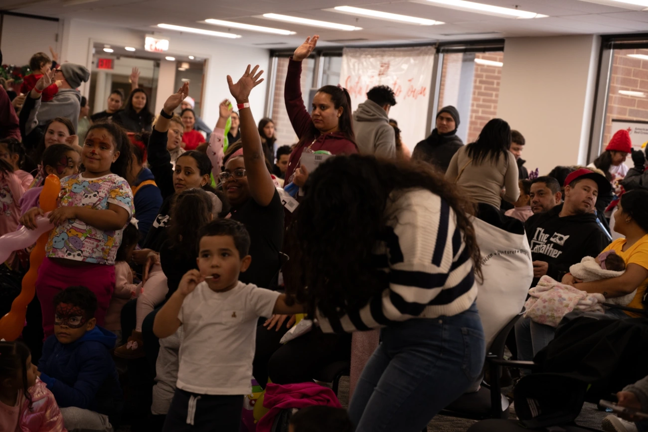 Community supporting Santa Comes to Town